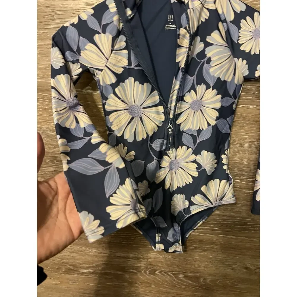 GAP Kids Long Sleeve Swimsuit Girls Floral Print Rash Guard Zip Up Size Medium